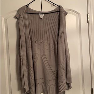 gray cardigan